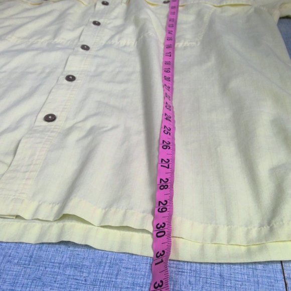 Patagonia Light Yellow Button Up Shirt Short Sleeve Men's XL - Picture 7 of 7